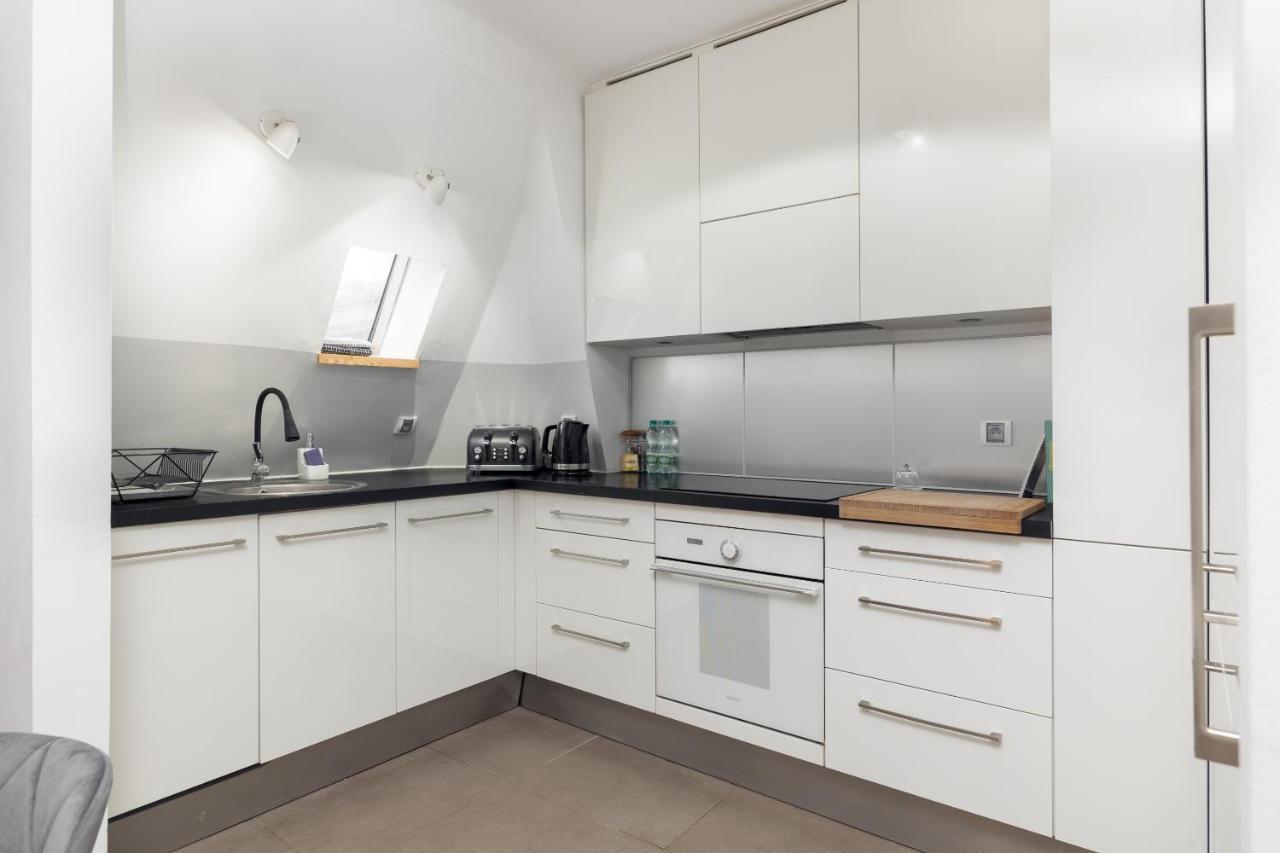 Nowy Swiat Extraordinary Apartment Варшава Екстериор снимка
